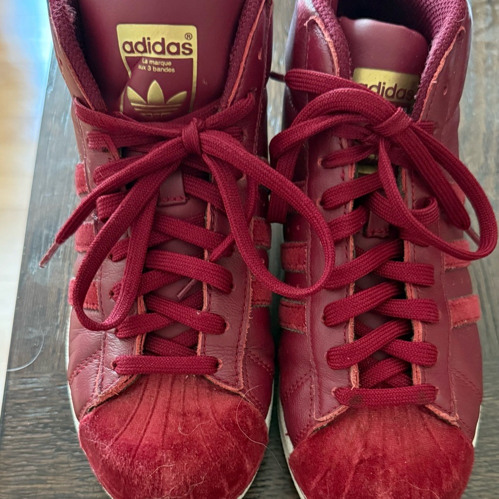 Adidas Pro Model J size 5 Burgundy High-Top Sneakers